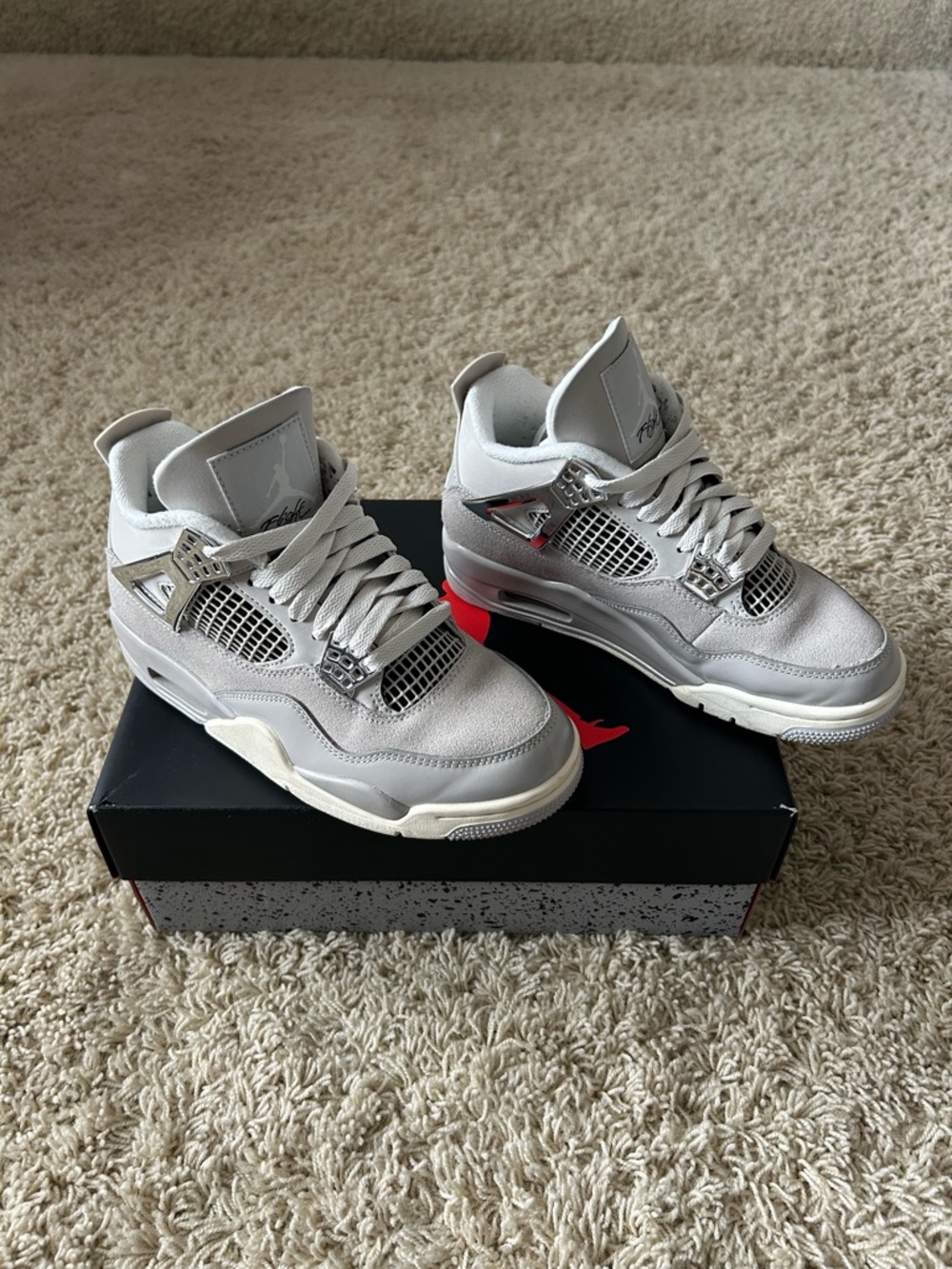 Air Jordan 4 Retro ‘Frozen Moments’ Size Women’s US 6